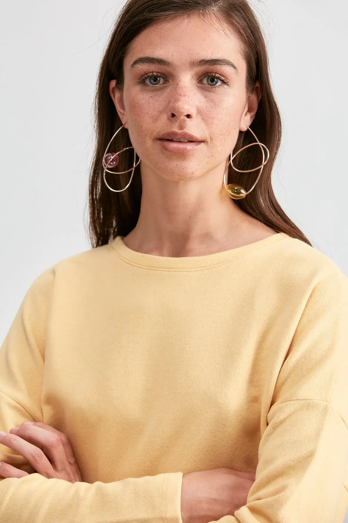 Trendyol Базовая Трикотажная Толстовка TWOAW20SW0800