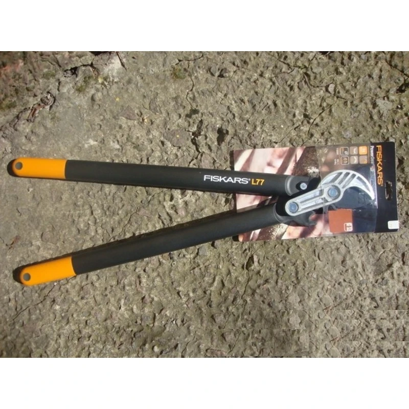 Большой контактный сучкорез Fiskars PowerGear™(L) L77(1000583