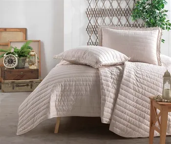 

Single Bed Cover Set Made of 100% Cotton Yarn
