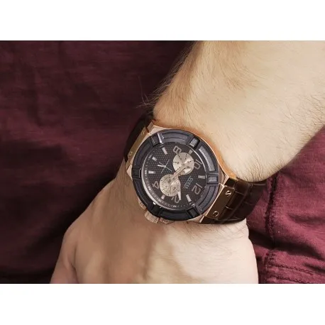 Часы Guess Мужская коллекция строгостью W0040G3
