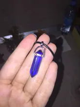 Colgante de cristal Natural con forma de columna Hexagonal para mujer, colgante de piedras, cadena de cuero, joyería