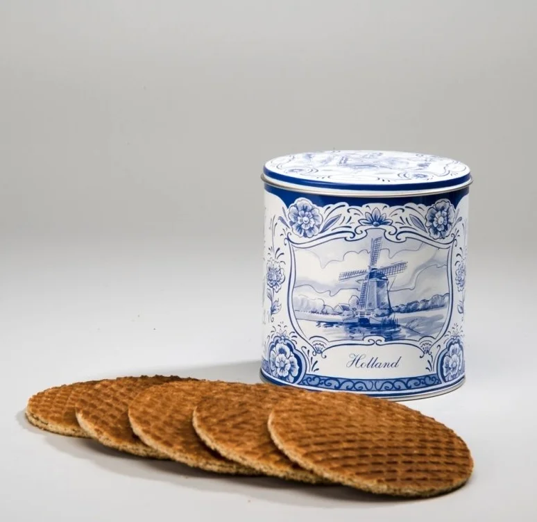 Delft голубая жестяная банка с голландским сиропом вафли