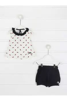 

White Baby Girl Shorts Suit