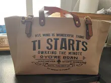 Bolso de mano de lona con letras para mujer, bolsas de mensajero de hombro Unisex, de retales, informal, a la moda, 2021