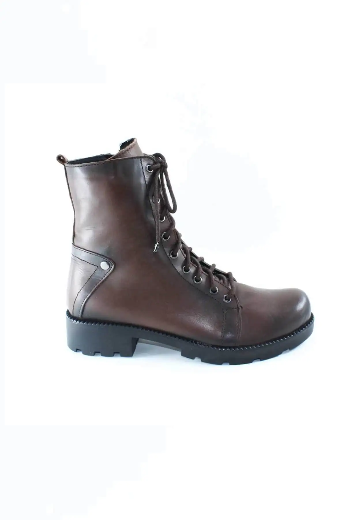 

Modabuymus Ankle Height Boot