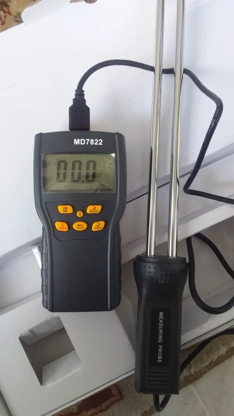 Отзыв о товаре Цифровой измеритель влажности зерна yieryi MD7822, тестер влажности с ЖК-дисплеем, содержит пшеницу, кукурузу, рис от пользователя Покупатель 