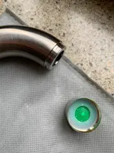 Frap de acero inoxidable grifo de cocina cepillado proceso giratoria cuenca de 360 grados de rotación agua caliente y fría mezcladoras grifo Y40107/8