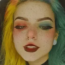v***v