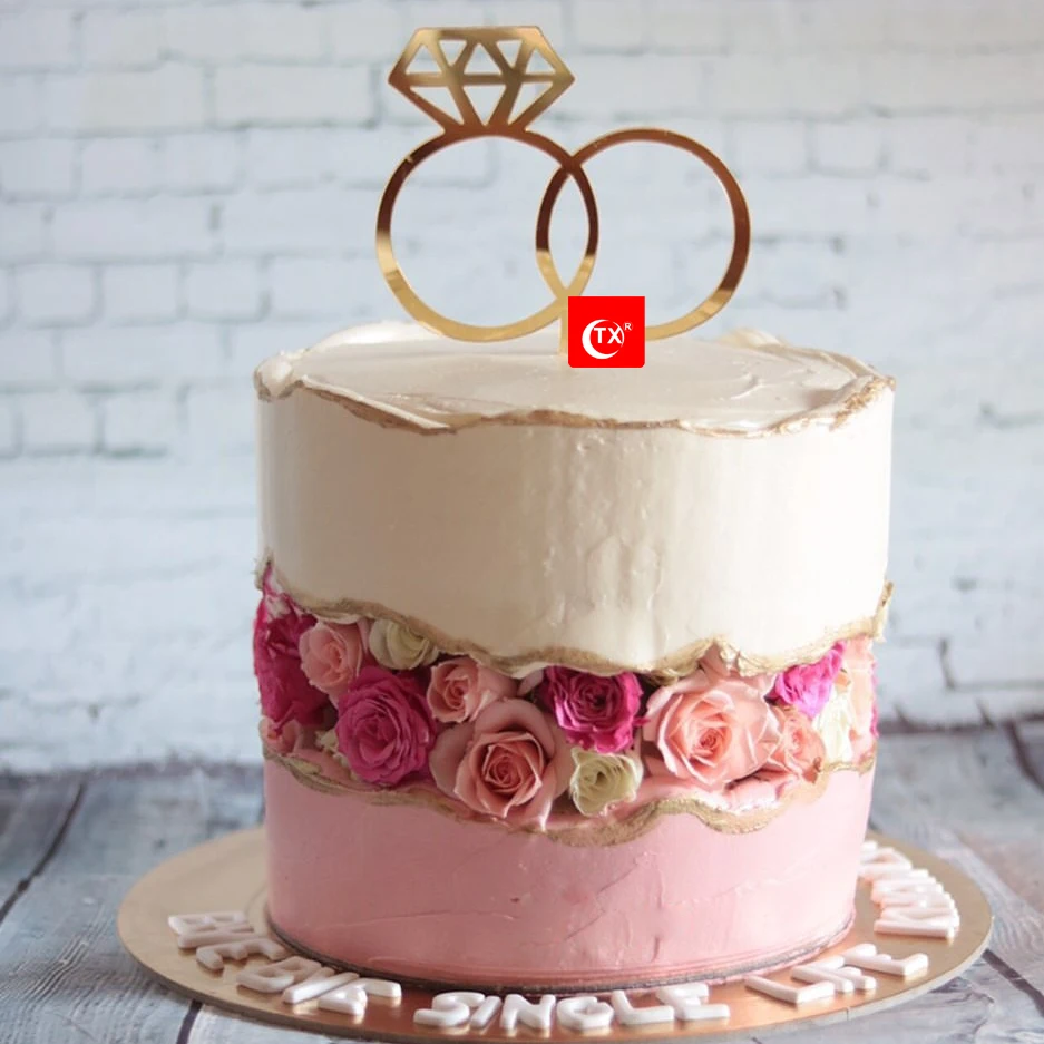 TXDiamondRingShapeCakeTopperMrMrsWeddingForEngagementWedding