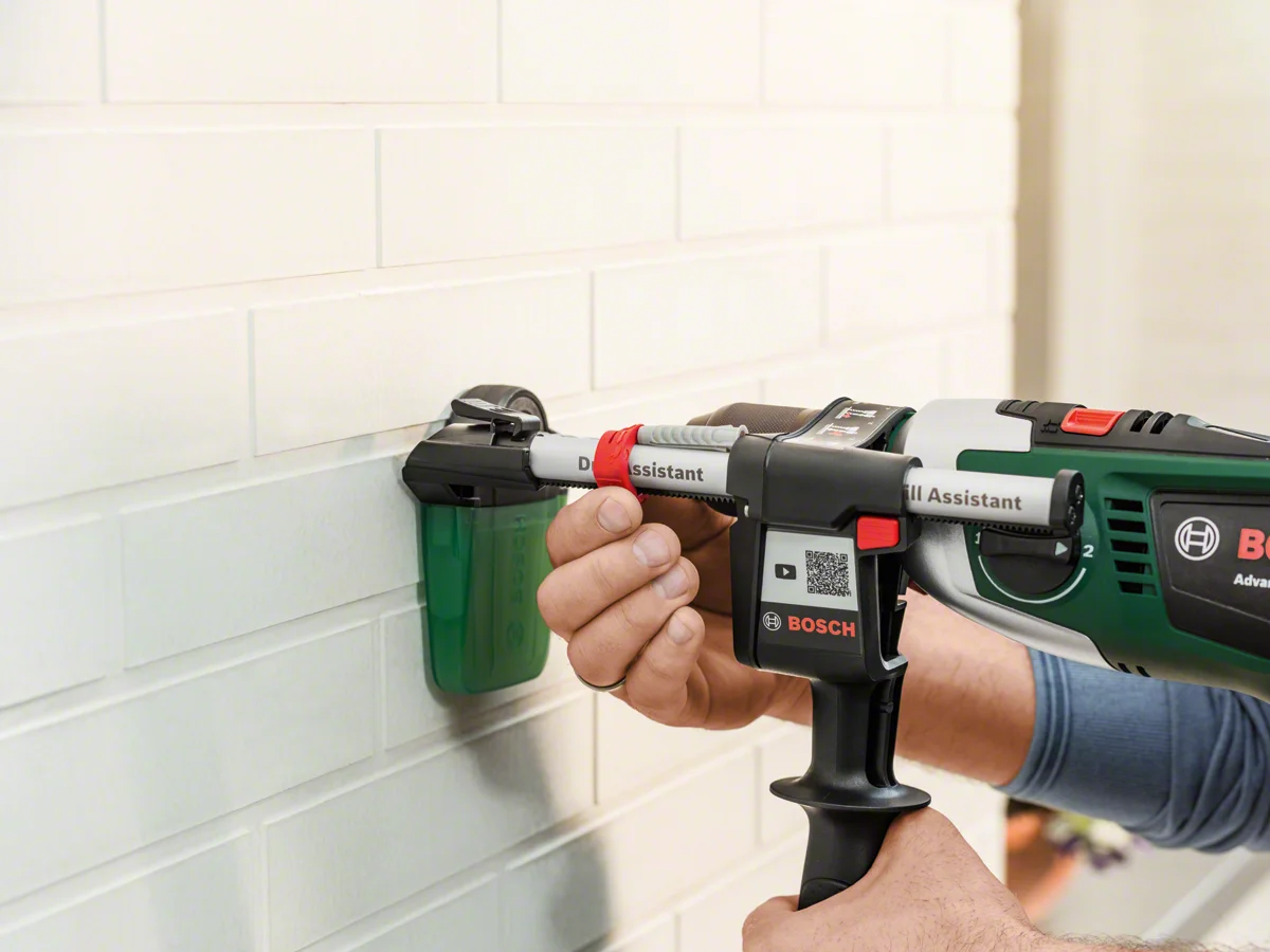 Ударная дрель Bosch Advanced Impact 900