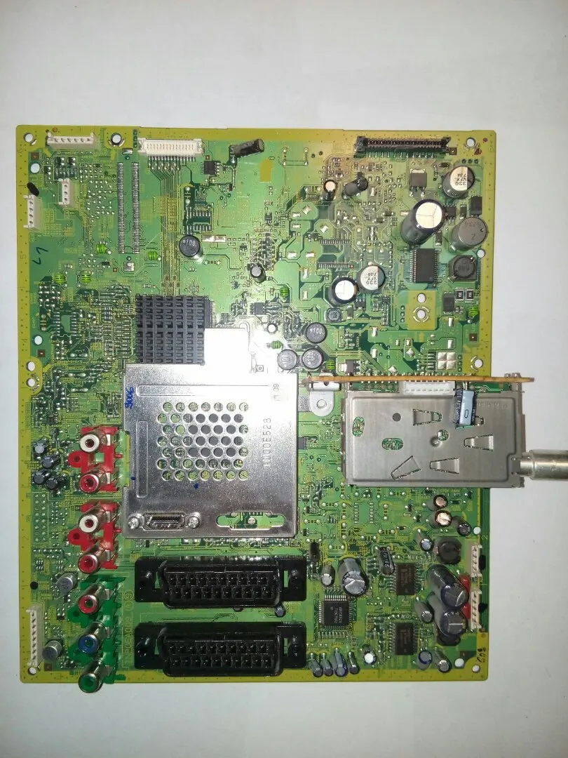 MainBoard: TNP0EA009 A 9 телевизора PANASONIC TX-R32LE7