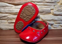 Zapatos antideslizantes de cuero PU para niñas, calzado para primeros pasos, Color sólido