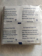 100 unids/caja de primeros auxilios kit almohadilla de Alcohol medicinal muestras de primeros auxilios kit de accesorios