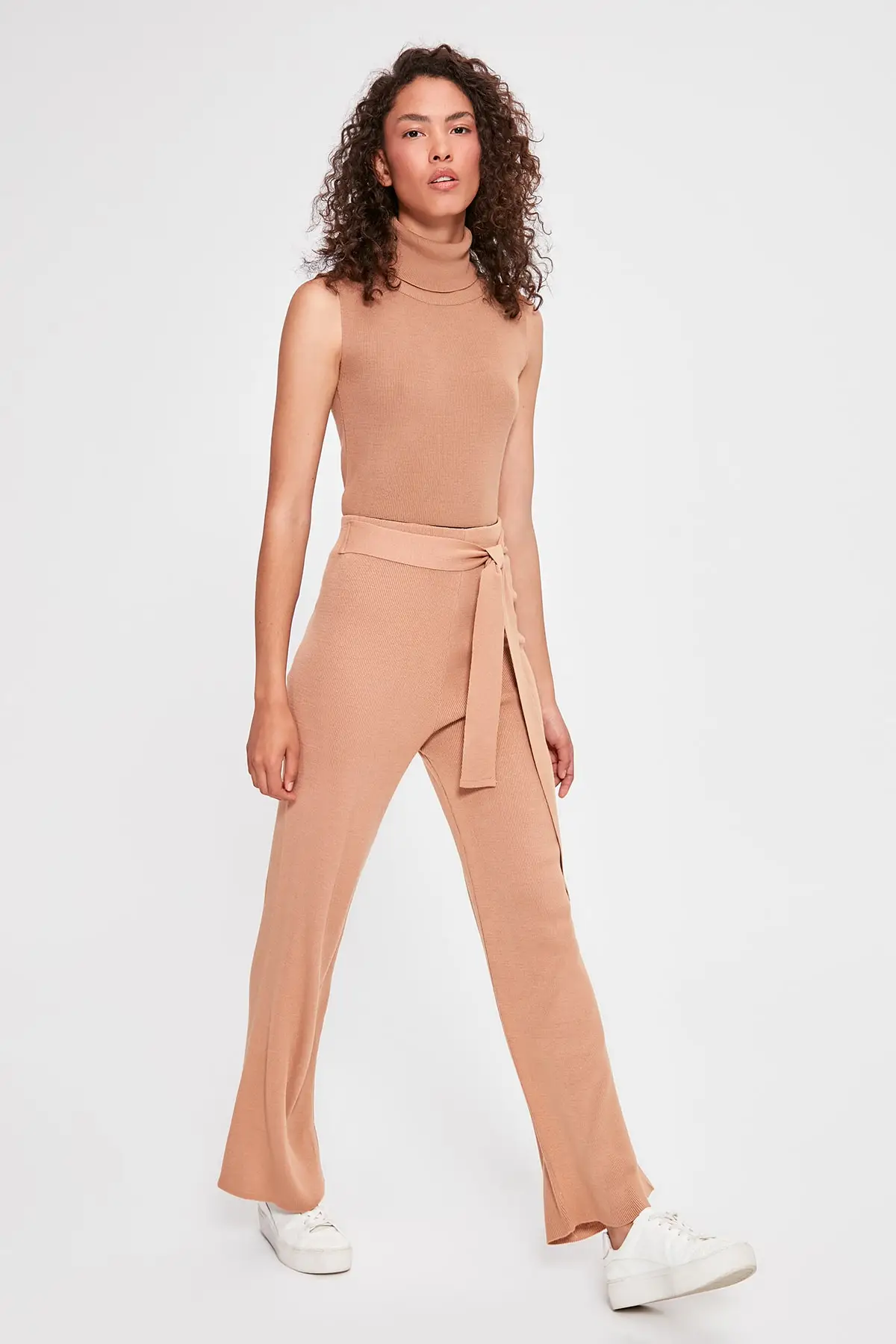 Trendyol Camel шнуровка детальный свитер брюки TWOAW20PL0109