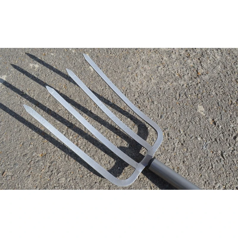 6045c35f58a5a529e89aef4532b8370b