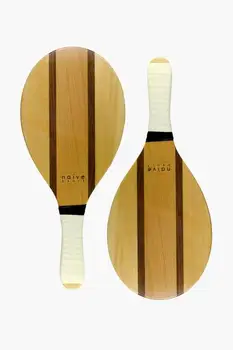 

Naive, two beach shovels game, paddle beach, Noble Woods, includes Ball and cover