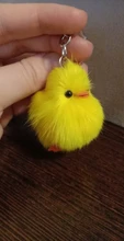 Llavero con forma de pato para hombre y mujer, llavero con forma de pato, de piel amarilla, con forma de bola de pelo, para llaves de coche, de peluche, 1 unidad