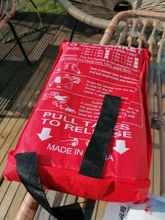 Manta ignífuga de fibra de vidrio, refugio de supervivencia de emergencia, manta de emergencia a prueba de fuego, 1,5 M x 1,5 M