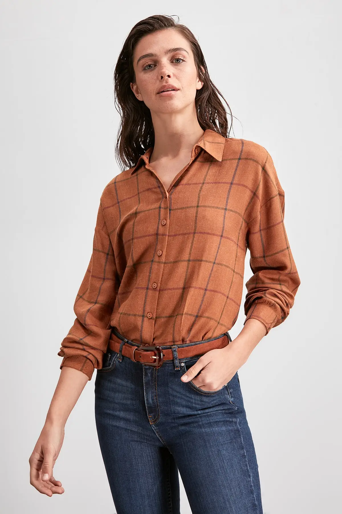 Trendyol батарея подробная рубашка TWOAW20GO0463