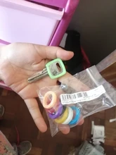 ¡Color aleatorio! 8 unidades/juego de tapas de silicona huecas para llaves, soporte para llaves, anillos de llavero elásticos, funda para llaves, bolsa organizadora, carteras