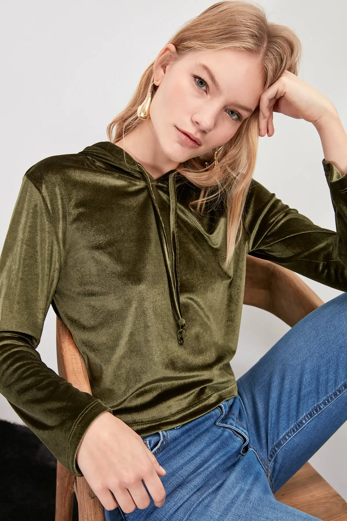 Trendyol бархатная трикотажная толстовка TWOAW20SW0541