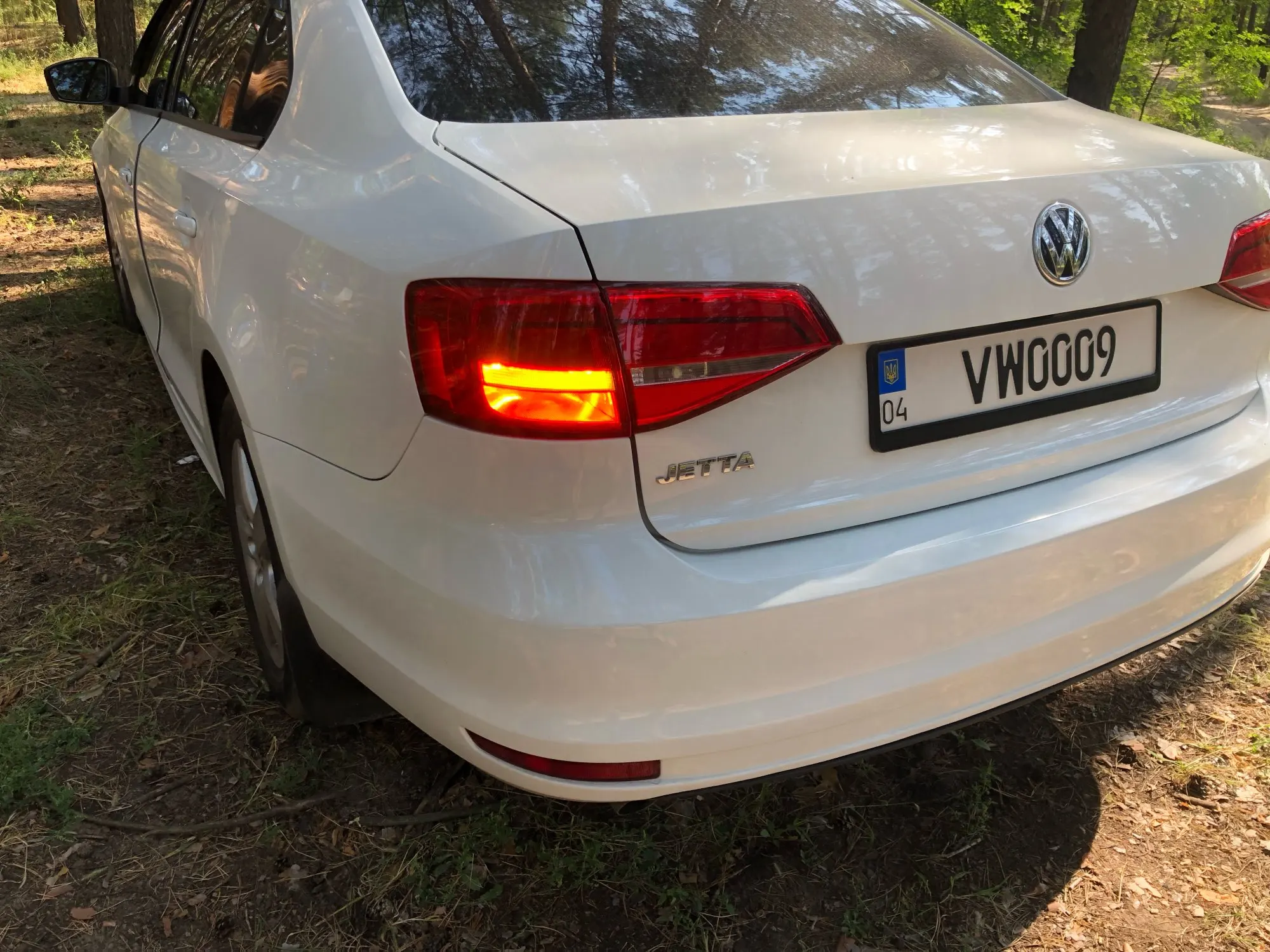 Лампы vw jetta 6. Лампы vw jetta 6. Фольксваген гольф 6 лампа птф. Лампы в дхо фольксваген джетта 6. Цоколь лампы птф фольксваген поло 2011.