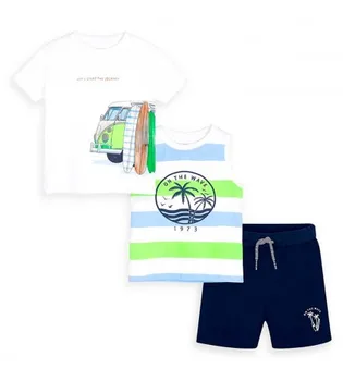 

Set T-shirts and Bermuda boy Mayoral