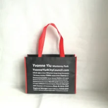 1000 шт./лот, многоразовая черная Нетканая хозяйственная сумка с красной ручкой, сумка-переноска, сумка для обуви, одежды, шоу