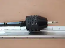 De alta calidad de 0,6-8mm Rango de sujeción conductor herramienta accesorios sin llave de impacto taladro de vástago hexagonal Chuck