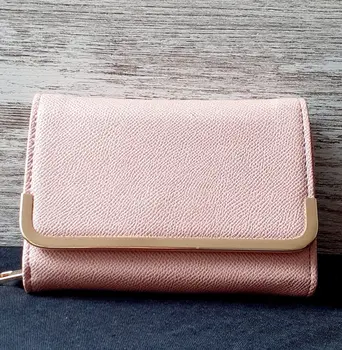 

Medium purse Pink