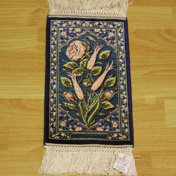 

Floral Pattern %100 Silk Carpet