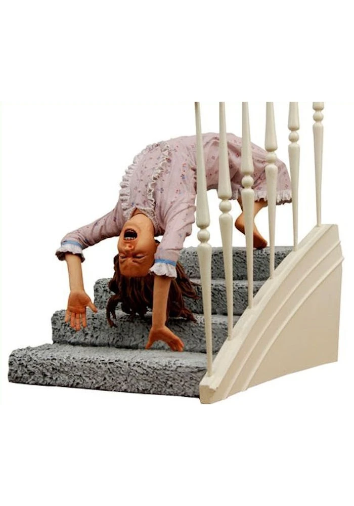 NECA ACTION FIGURE EXORCIST EXORCIST 