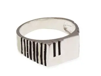 

Stamp Silver Knight with stripes on black enamel