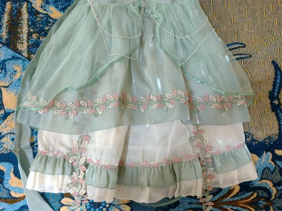 Sweet Lolita Lace Polyester Sleeveless Green Lolita Jumper Skirts