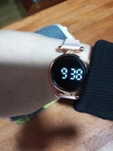 Relojes magnéticos digitales de lujo para mujer, de acero inoxidable, dorado, rosa, LED, de cuarzo, femenino