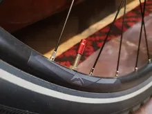 Cubierta protectora de válvula de neumático de rueda de aleación de aluminio para bicicleta de montaña, 2 uds., a prueba de polvo, tapas para boquillas de Gas, accesorios para ciclismo