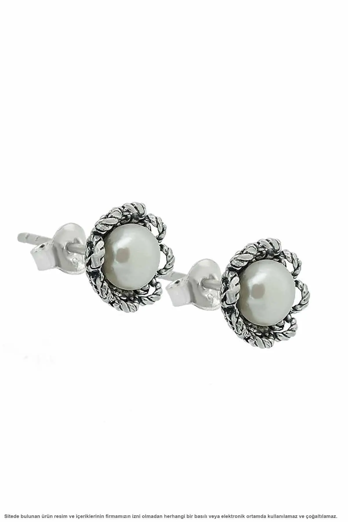 

Silver Flower Pearl Filigree Lady Earrings