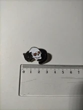 Lapel Pins Brooch Jewelry Witchcraft Kitty Cat Star Yin-Yang Magic Black Moon White And