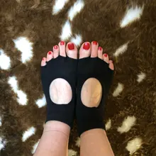 Calcetines antideslizantes con empuñadura adherente para mujer, medias antideslizantes para Yoga, gimnasio, Fitness, Pilates, calcetín de baile profesional