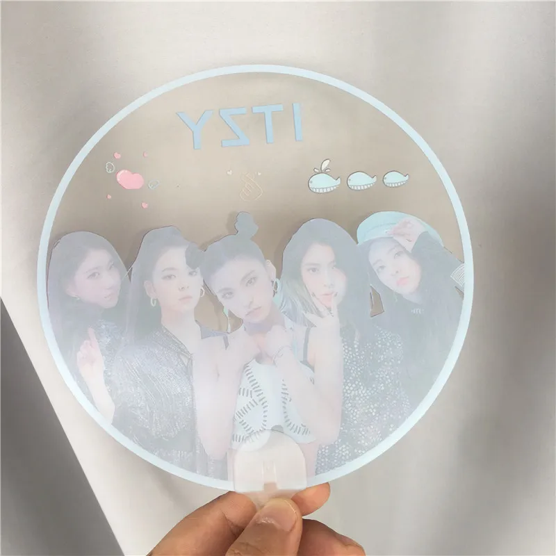 K поп ITZY веера YEJI RYUJIN YUNA прозрачный ПВХ альбом концерт вентиляторы подарки CHAERYEONG YGG347