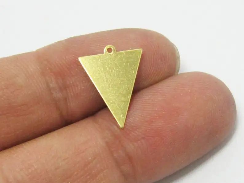 

Brass Triangle charms 16.5x12.5mm Raw brass pendant with loop R605