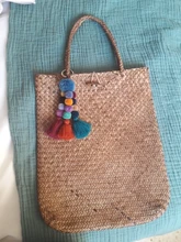 Llavero hecho a mano con cuentas bohemias, bolsa de mano con pompón, colgante, para regalo de Año Nuevo, 1 unidad