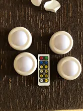 Lámpara LED inalámbrica con sensor táctil regulable para armario, luz nocturna a pilas con mando a distancia, dos colores, ideal para las escaleras de la cocina
