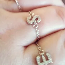 Alpebet-abalorio con letras micro pavé cz, cadena de eslabones de alta calidad, diseño más reciente, anillo de cadena minimalista de oro