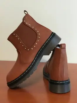 

Leather boots girl Brown, camel color boots girl easy match, fashion trend for fall, winter, spring