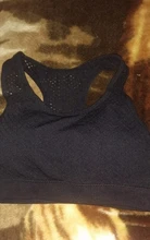 Sujetador deportivo de malla de secado rápido para mujer, sostén deportivo de realce inalámbrico, Top a prueba de golpes para Fitness, gimnasio, sujetador de Yoga acolchado extraíble