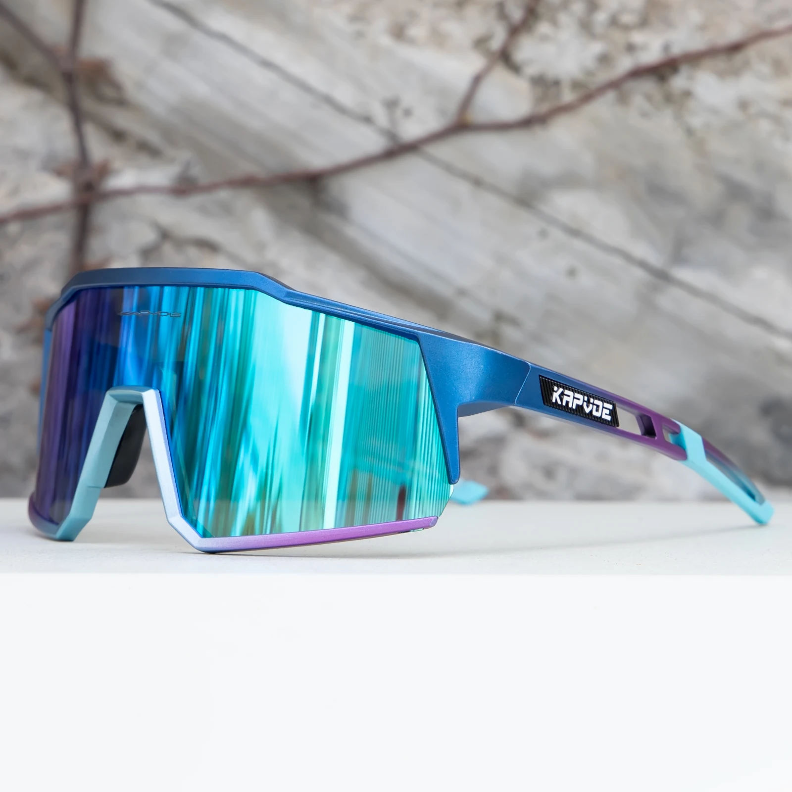 KAPVOE Polarized Sports Men Sunglasses Road Cycling Glasses Mountain Bike 4lens 