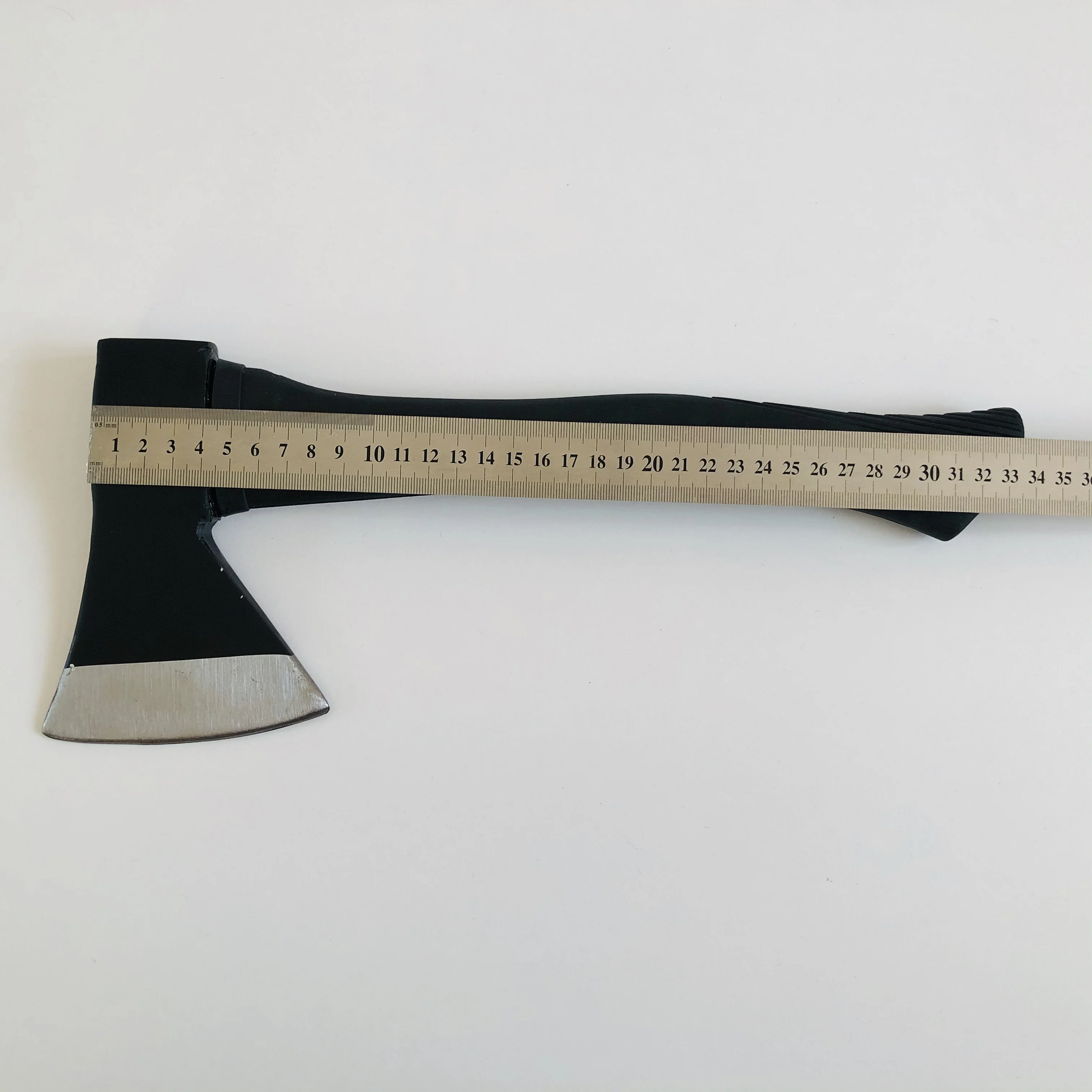 Outils. Hache 0.6 kg avec manche en fibre de verre BM ► Photo 3/6