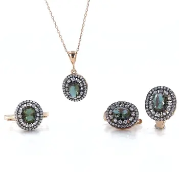 

Oval Diaspor Gold Model Top Quality Silver Set Suit