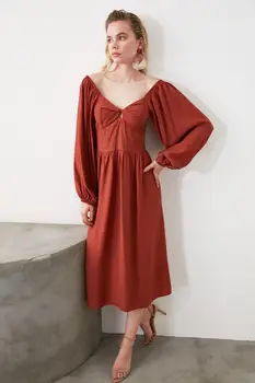 

Trendyol Collar Detail Dress TWOAW21EL0220